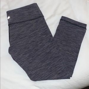 Lululemon cropped leggings